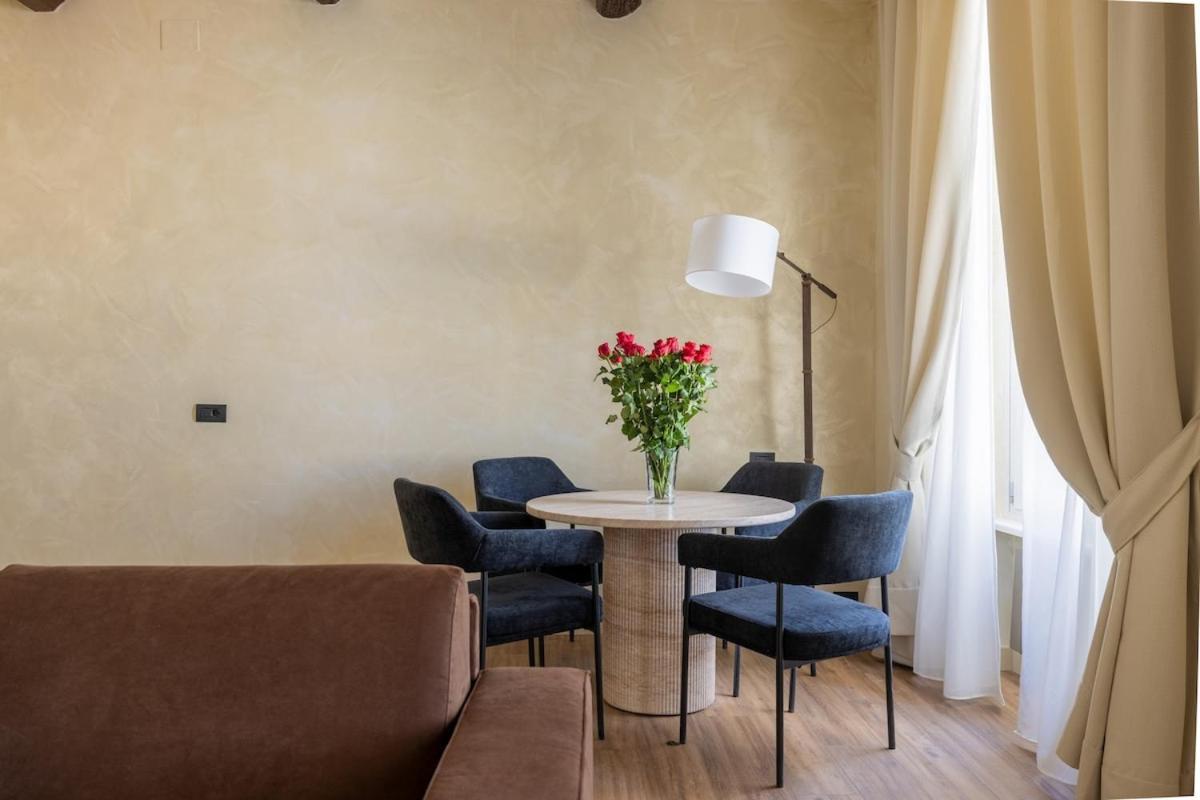 Pantheon Urbes Collection * Rome